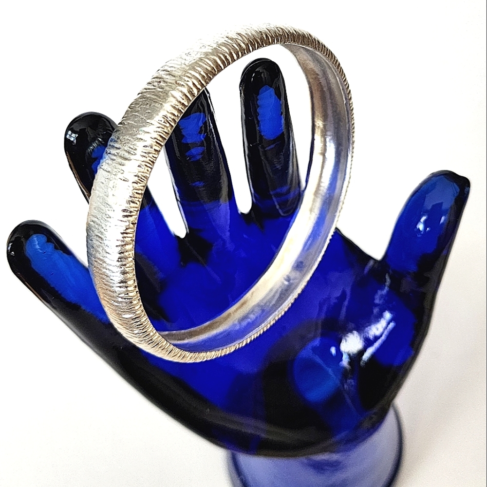 Silvertone Textured Circular Bangle Bracelet - image 2